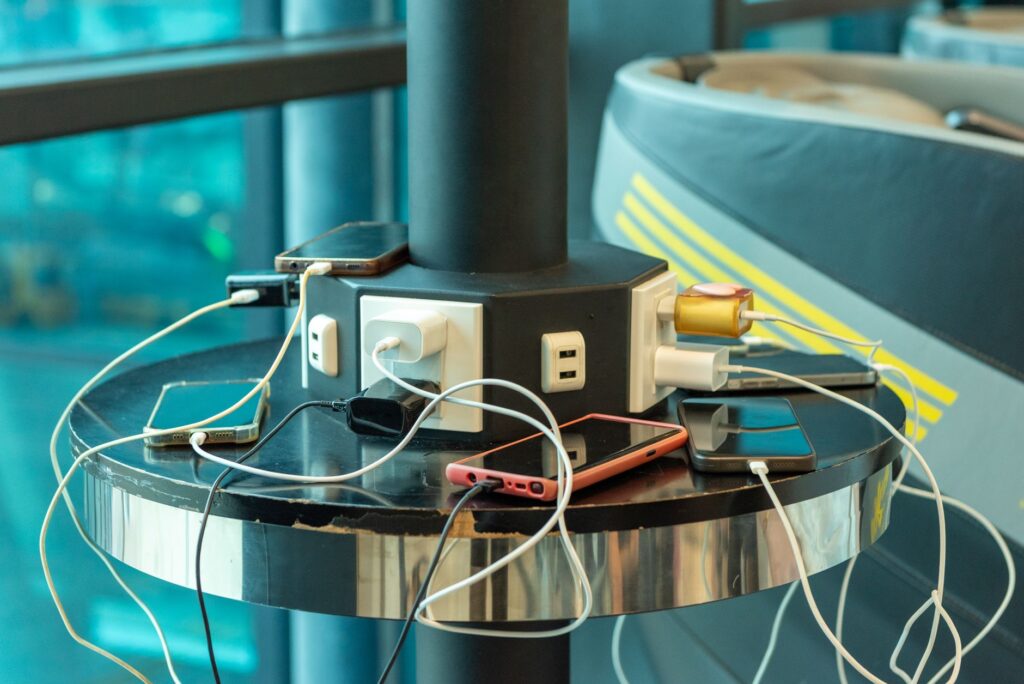 Akvaryum Zamanlayıcı ve Elektrik Güvenliği: Damla Döngüsü ve Priz – görsel 1