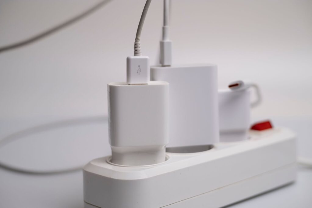 Akvaryum Zamanlayıcı ve Elektrik Güvenliği: Damla Döngüsü ve Priz – görsel 2